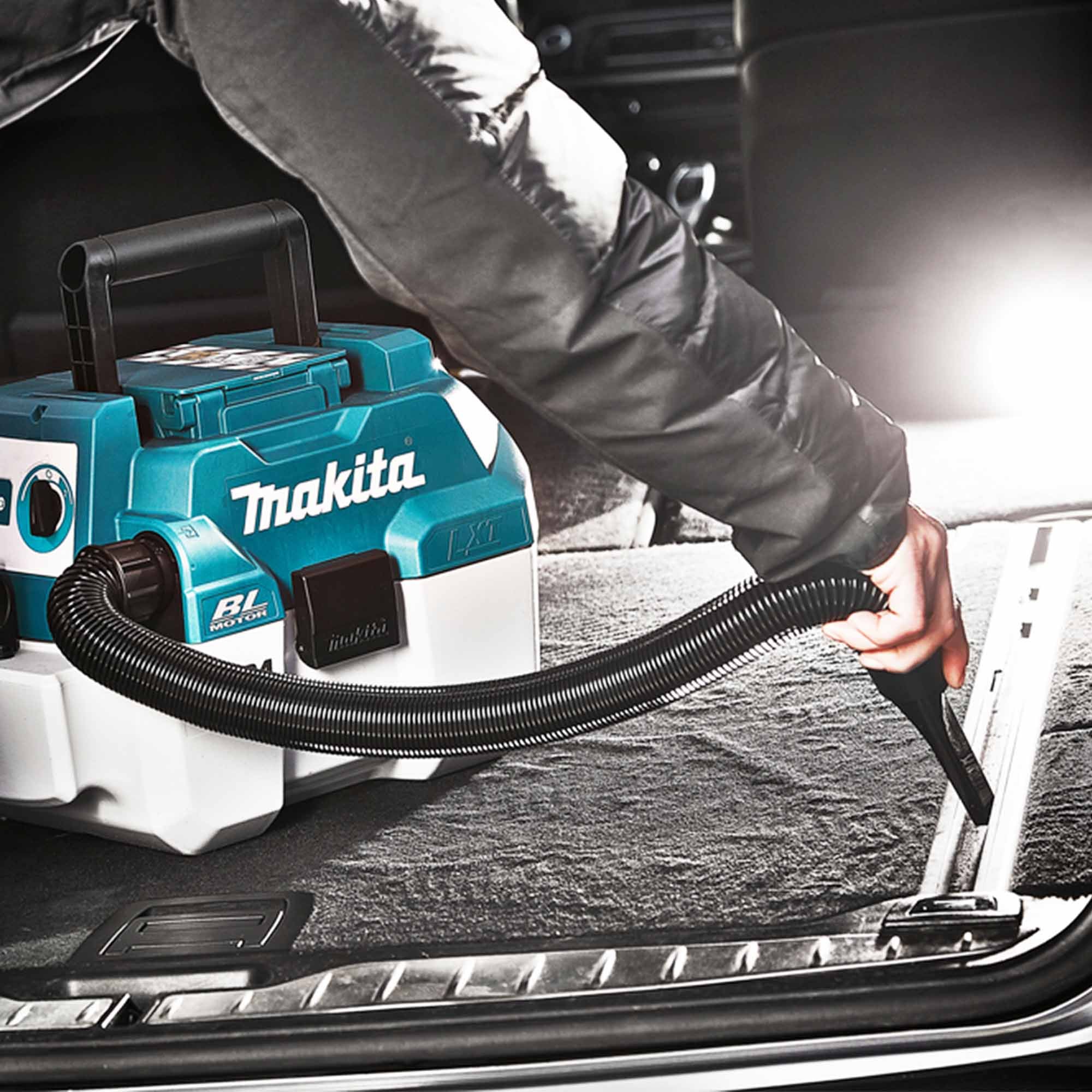 Aspirateur Makita DVC750LZX1 18V