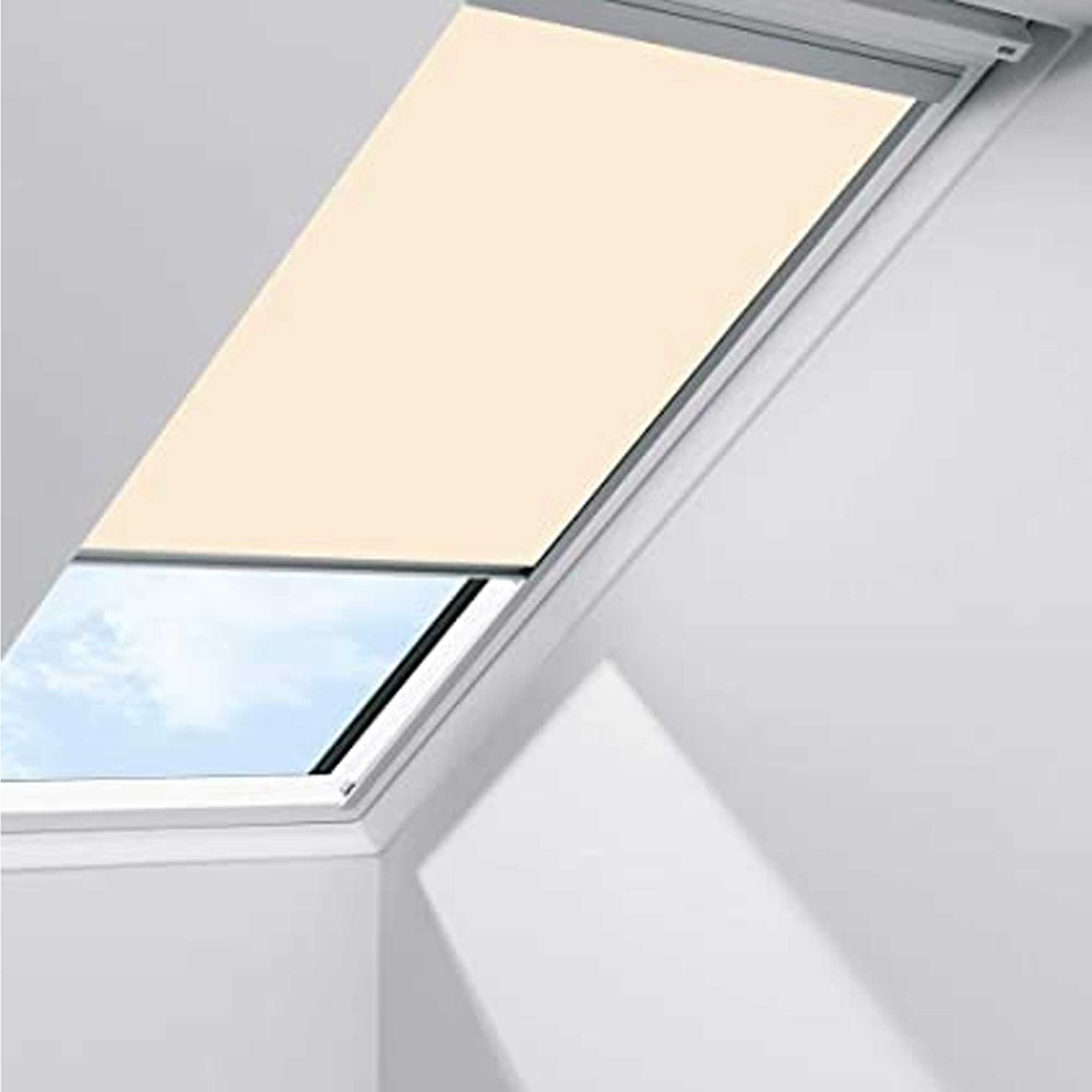 Rideau filtrant intègre Velux RML 1086